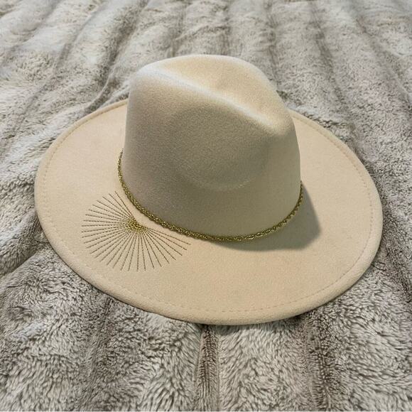 New No Boundaries Cream Rancher Sunrise Embroidered Hat - Picture 4 of 6